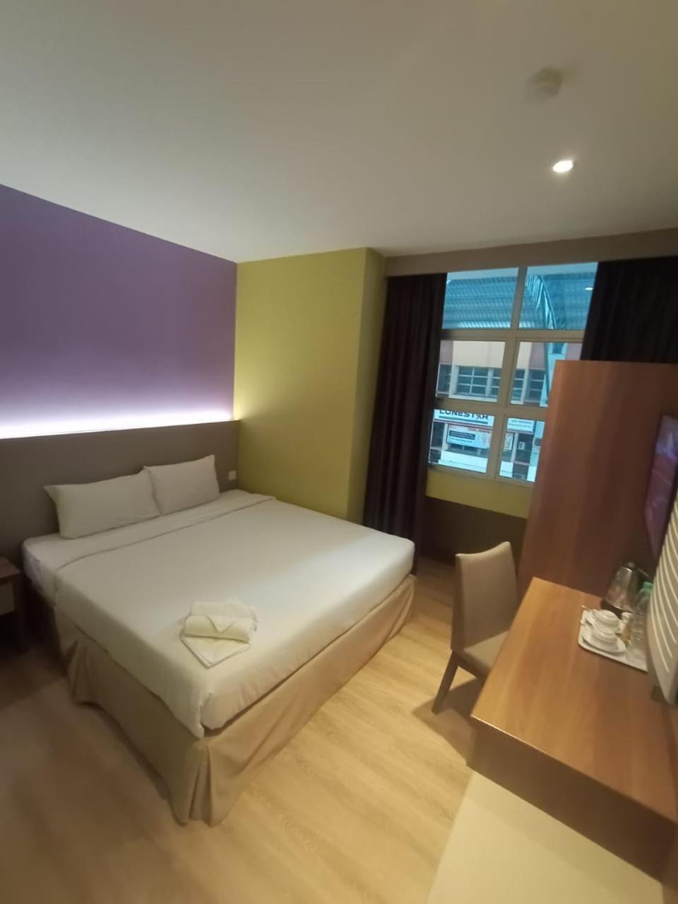Yee Hotel Permas Jaya Johor Bahru Exterior photo